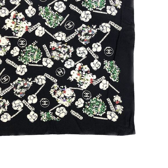 CHANEL Vintage Camellia & CC Logo Black Silk Scarf - Picture 5 of 8